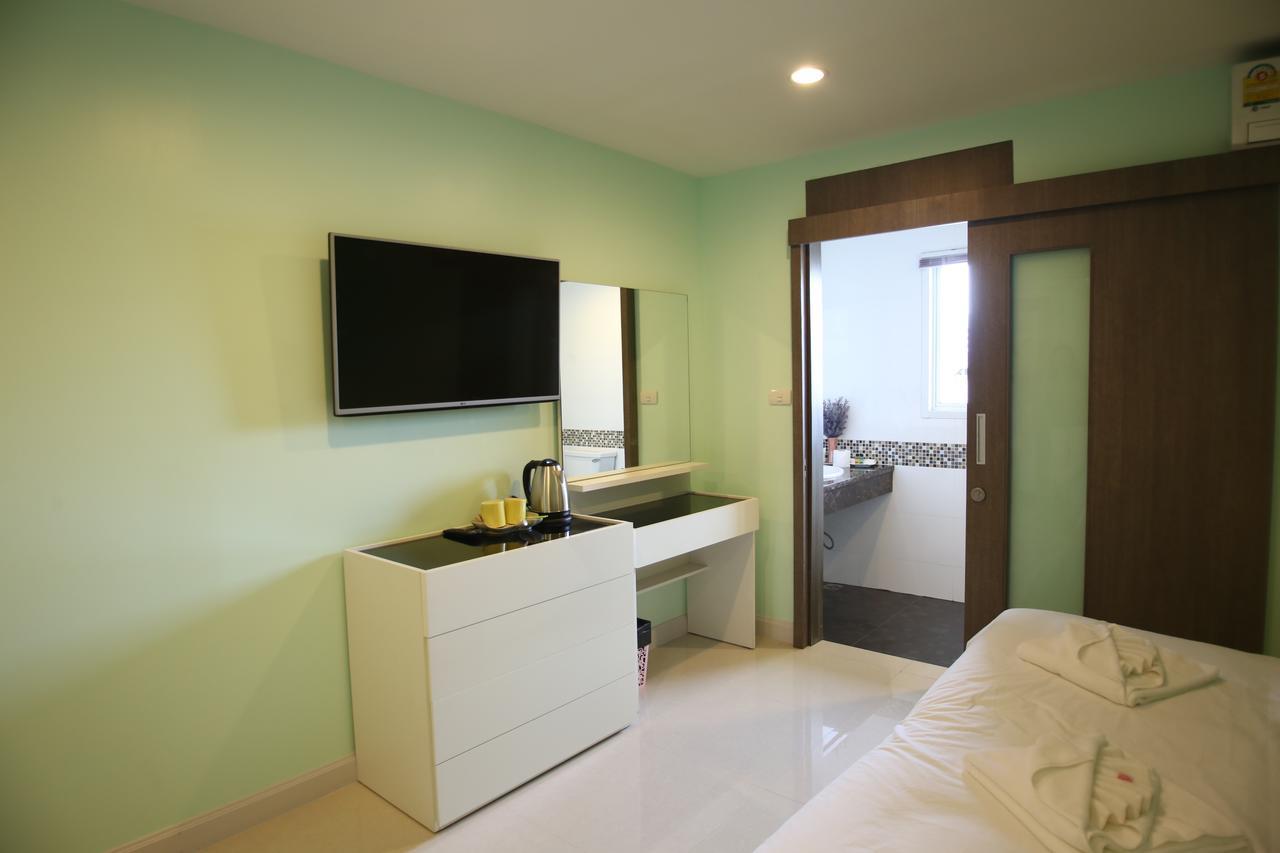 Trebel Pattaya Hotel Buitenkant foto