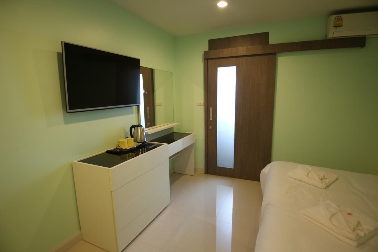 Trebel Pattaya Hotel Buitenkant foto