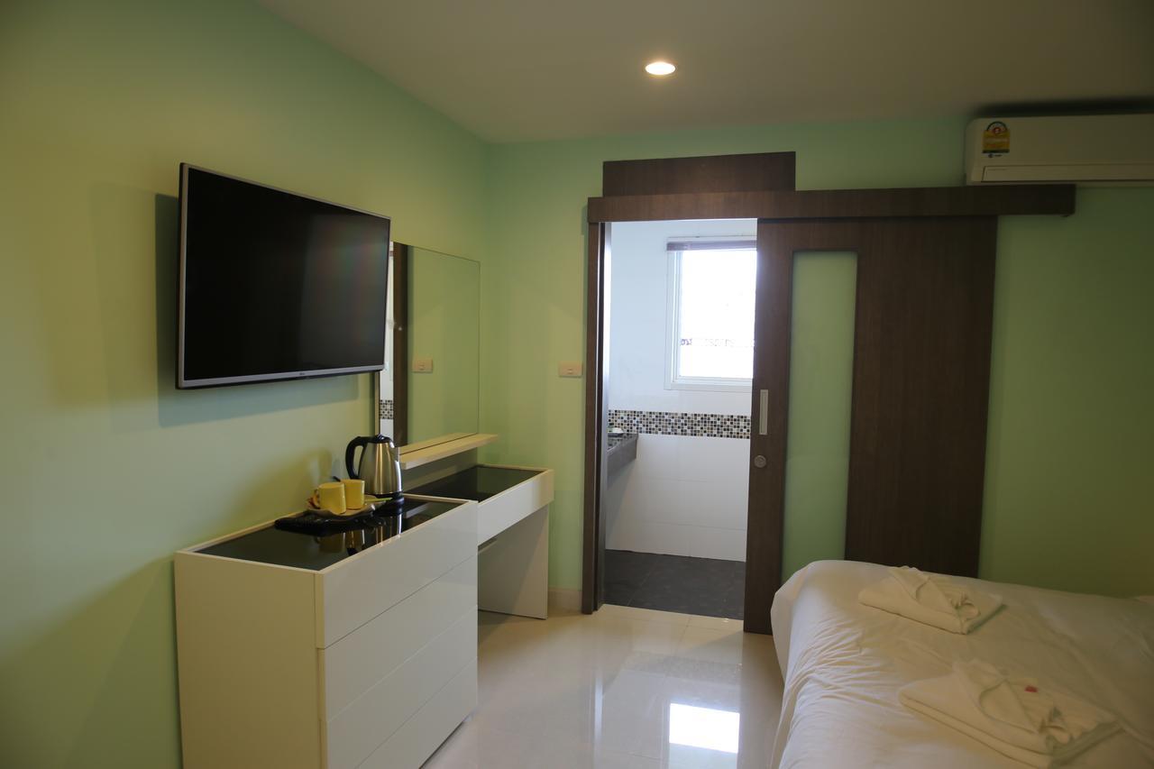 Trebel Pattaya Hotel Buitenkant foto