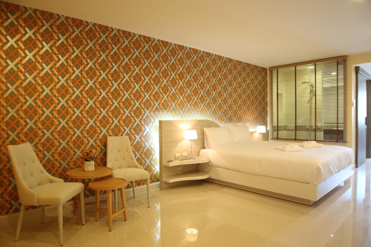 Trebel Pattaya Hotel Buitenkant foto