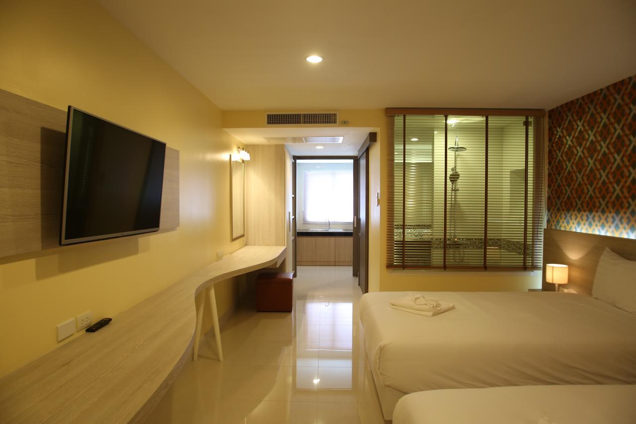 Trebel Pattaya Hotel Buitenkant foto